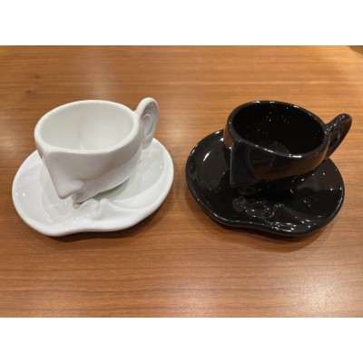 Kleine Tasse Caffè Bacio